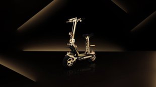 Goldener E-Scooter: Mit diesem verrückten Roller fallt ihr garantiert auf