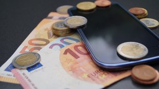 Muss man einen Prepaid-Vertrag kündigen?