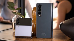 Falt-Smartphones unbeliebt: Kunden scheuen teure Handys