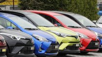 Purer Luxus Neuwagen: Inflation trifft Käufer doppelt und dreifach