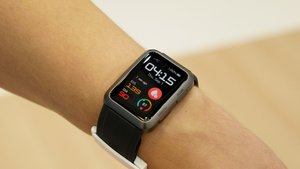 Huawei Watch D im Preisverfall: Smartwatch mit Blutdruckmessung günstiger und mit Geschenk