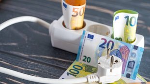 Über 1.000 Euro sparen bei Heizung und Strom: Stiftung Warentest verrät euch, was zu tun ist