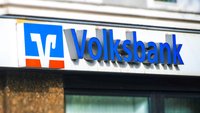 Wann bucht die Volksbank Geld aufs Konto?