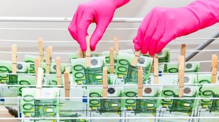 Geschenkt von der Bundesbank: Cleveres Gadget hilft gegen Falschgeld