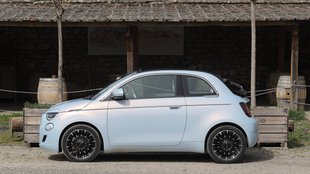 Elektro-Cabrio: Warum gibt es wenige elektrische Roadster?