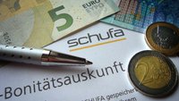 Schlechter Schufa-Score: Karten sollen auf den Tisch