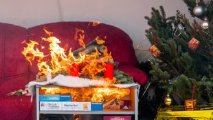 TÜV warnt vor Brandgefahr: Diese Fehler bei der Weihnachtsbeleuchtung vermeiden