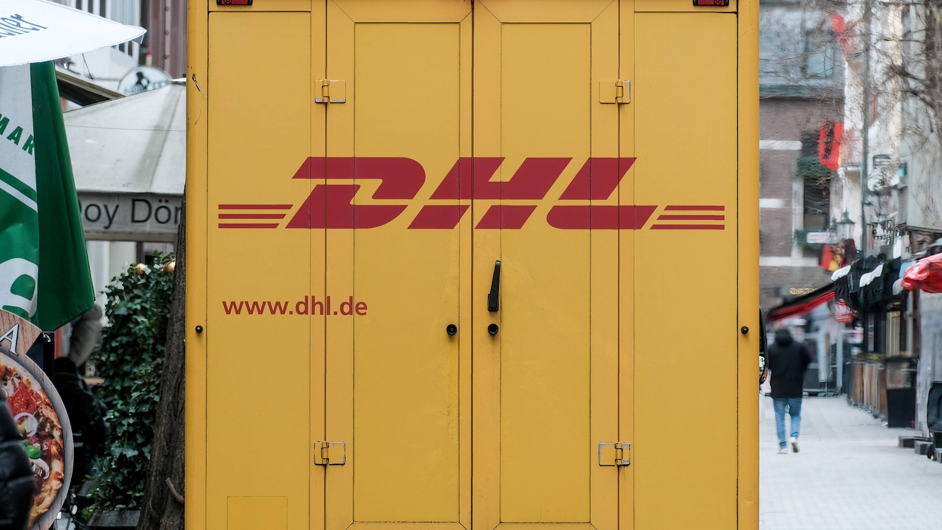 DHLLieferung scheitert Deshalb klingelt der Paketbote nicht bei euch