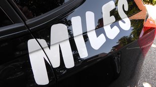 Miles-Hotline: Support bei Unfällen oder Fragen kontaktieren