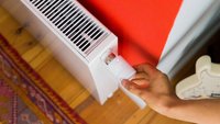 Heizkosten sparen: Tink verkauft smarten Heizkörper-Thermostat zum Knallerpreis
