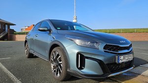 ADAC überrascht: Der beste Hitzeschutz fürs Auto kostet keine 20 Euro