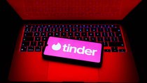 Tinder: Nutzer blockieren & vor Bekannten verstecken