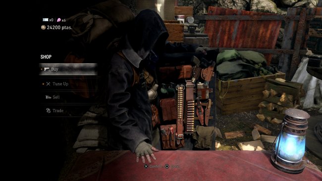 Beim Händler in Resident Evil 4 Remake könnt ihr Waffen sowie Items kaufen, eure Ausrüstung verbessern und zusätzliche Quests abgeben. (Quelle: Capcom)