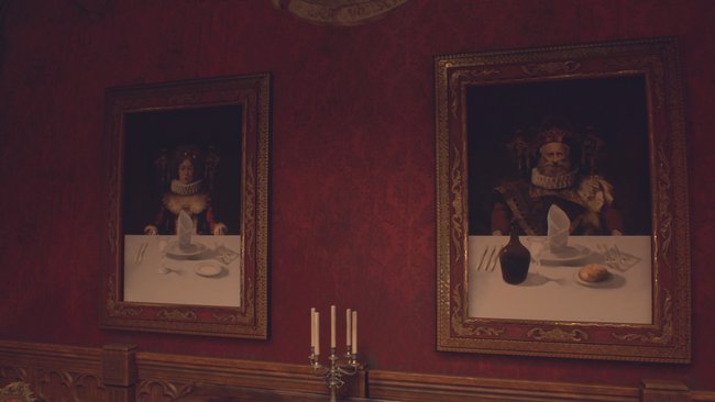 The table setting of the two paintings gives you the clue to the puzzle solution (Source: Screenshot GIGA).