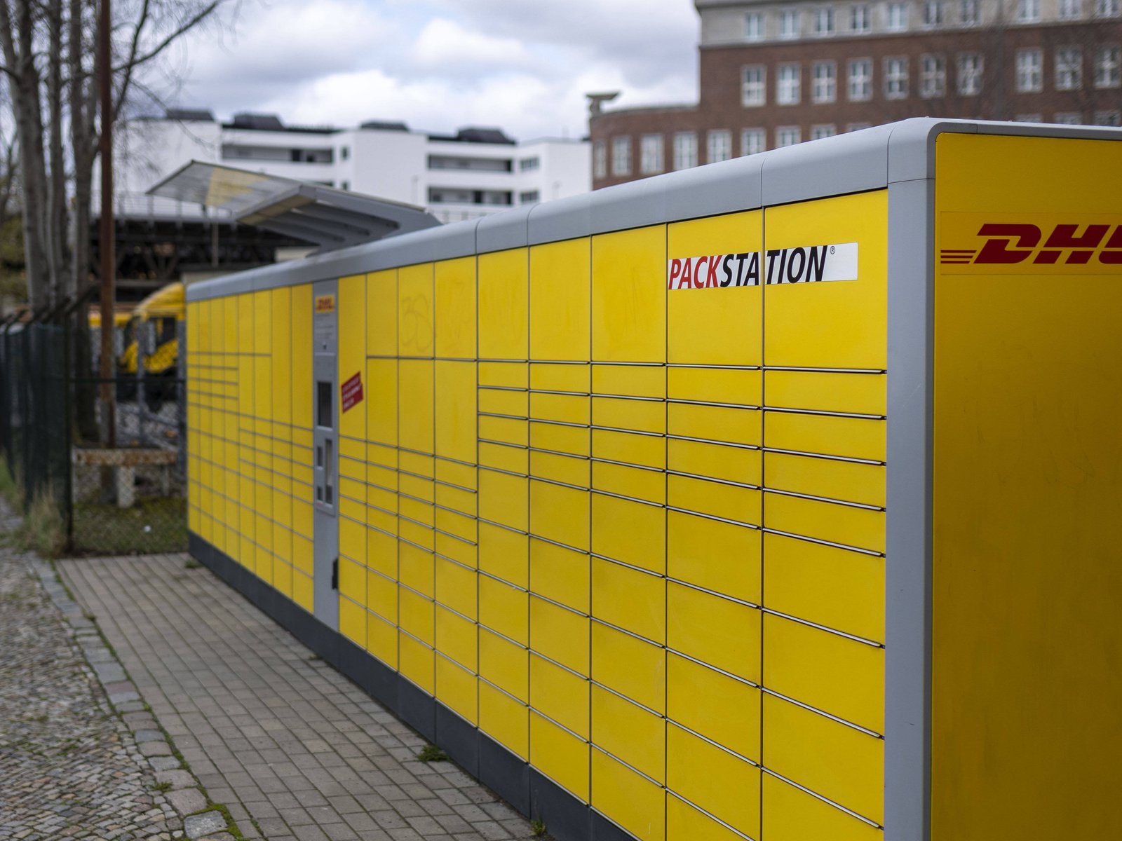 Packstation ohne Display: Wie funktioniert das?