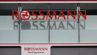 Rossmann: Geld abheben – so gehts