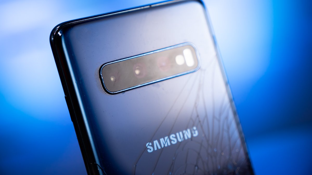 samsung galaxy s10 rueckseite kaputt q giga P1699513 rcm1200x0u Samsung sortiert aus: Dieses Smartphone erhält keine Software-Updates mehr