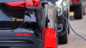 Elektro oder Verbrenner? Dieser Antrieb hat laut ADAC bei Pannen die Nase vorn