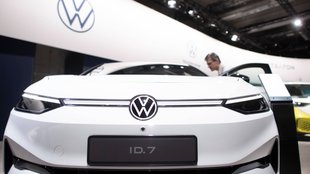 Um den ID.7 nicht zu gefährden: VW trifft harte Entscheidung