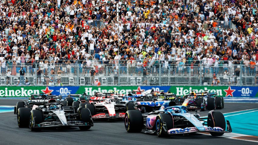 Spectators at the Miami F1 race