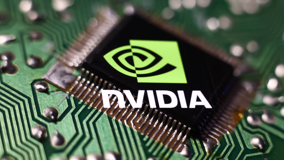nvidia grafik chip imago242419175 rcm1200x0u Nvidia hebt ab: KI-Hype lässt Gamer im Regen stehen