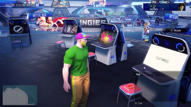 Im Battle Hub setzt ihr euch zusammen an eine Arcade-Station, um gegeneinander zu kämpfen (Quelle: Screenshot GIGA).