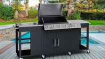 Globus verkauft hochwertigen Gasgrill mit 4 Brennern zum Bestpreis