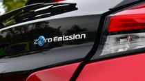 Umweltbonus ist Geschichte: E-Auto-Kunden stehen vor Scherbenhaufen