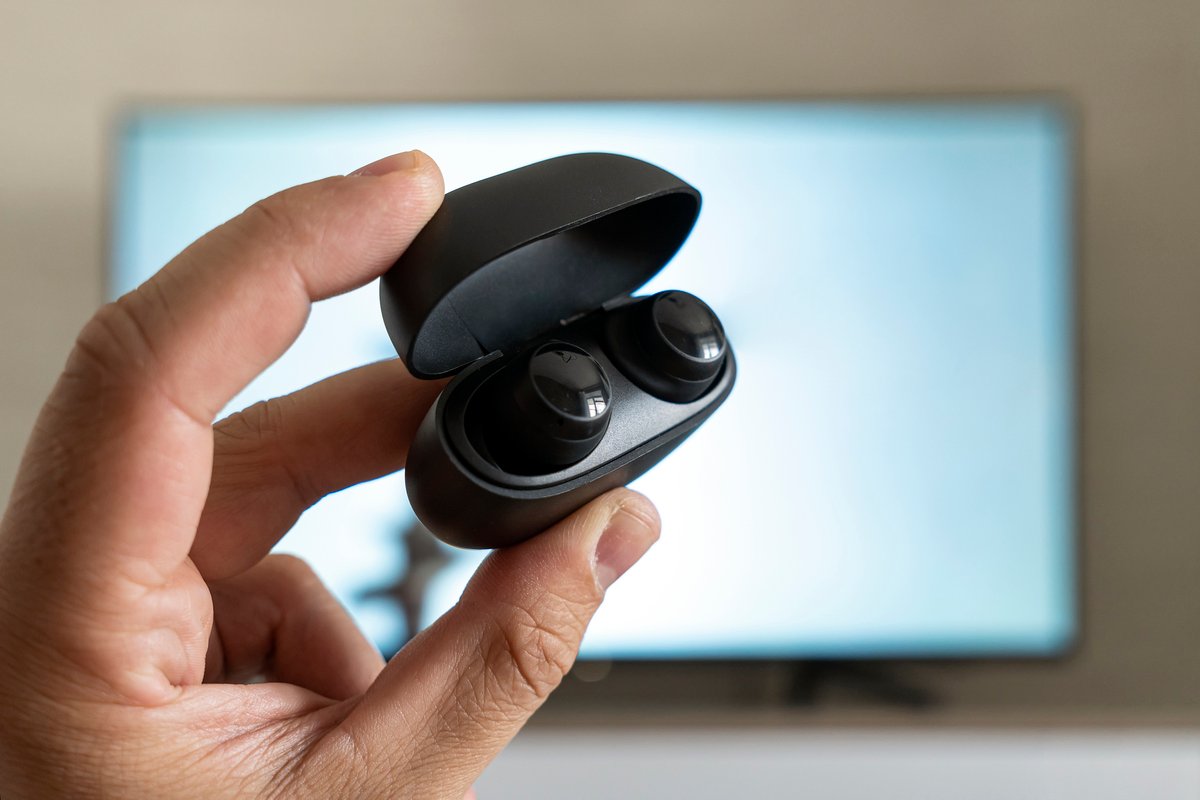 Bluetooth-Kopfhörer mit Fernseher verbinden: So gehts