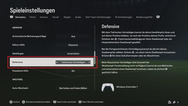 Stellt in den Einstellungen von EA Sports FC 24 auf „Taktisches Verteidigen“ um. (Bildquelle: Screenshot GIGA)