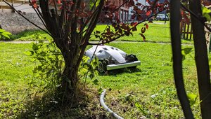 Dieser Mähroboter macht vor Nachbars Rasen nicht Halt: Luba AWD 5000 im Härtetest
