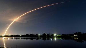 Elon Musks Internet-Zugang: Starlink-Satelliten verbrennen