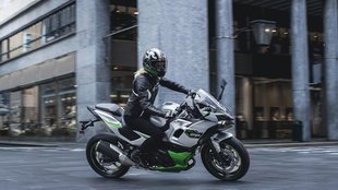 Kawasaki geht neuen Elektro-Weg: So ein Motorrad gab es noch nie