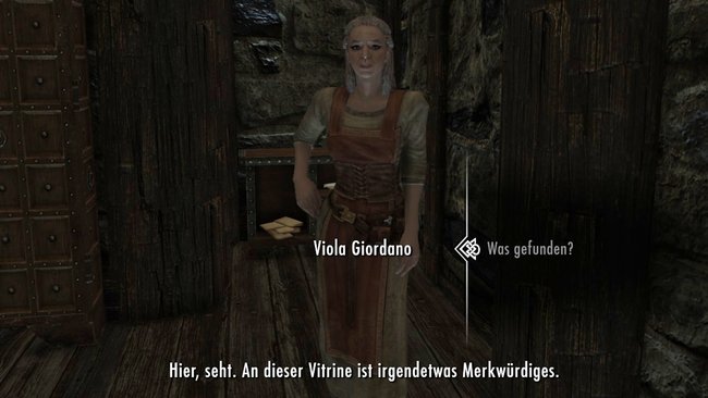 Habt ihr es vorher vercheckt, das Amulett zu finden, hilft euch Viola bei einem gemeinsamen Besuch von Haus Hjerim. (Quelle: Screenshot spieletipps.de)