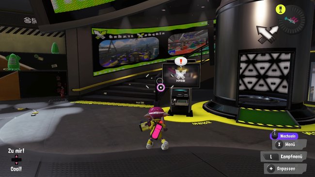 Bei dem Lobby-Terminal landen die Belohnungen, die ihr über SplatNet3 einlöst. (Quelle: Screenshot spieletipps)