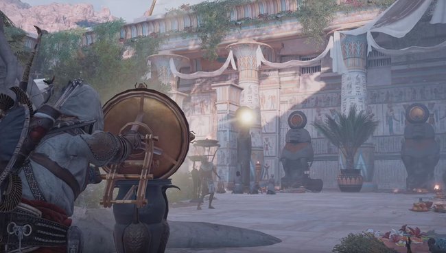 In AC: Origins muss man auch knobeln. Richtet die Spiegel jeweils auf diese Statue, um an die Klingen des Thot zu gelangen.