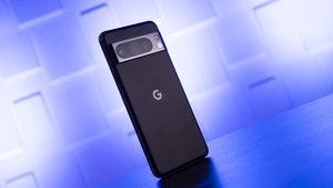 Google-Knaller bei MediaMarkt: Pixel 8 Pro mit 50-GB-Tarif zum Sparpreis + nützliches Geschenk