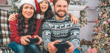 Zocken an Weihnachten mit der Familie? Diese Spiele machen’s möglich