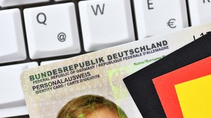 Online-Ausweis unsicher? Experte schlägt Alarm