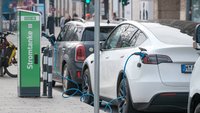 Problem für E-Autos: Autofahrer lassen Stromer links liegen