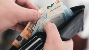 Bunq: Bargeld auf Konto einzahlen & auszahlen – so geht's