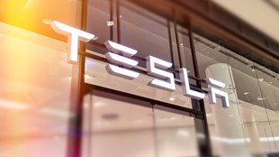 Tesla fährt der Konkurrenz davon: E-Autos von Elon Musk auf Platz 1