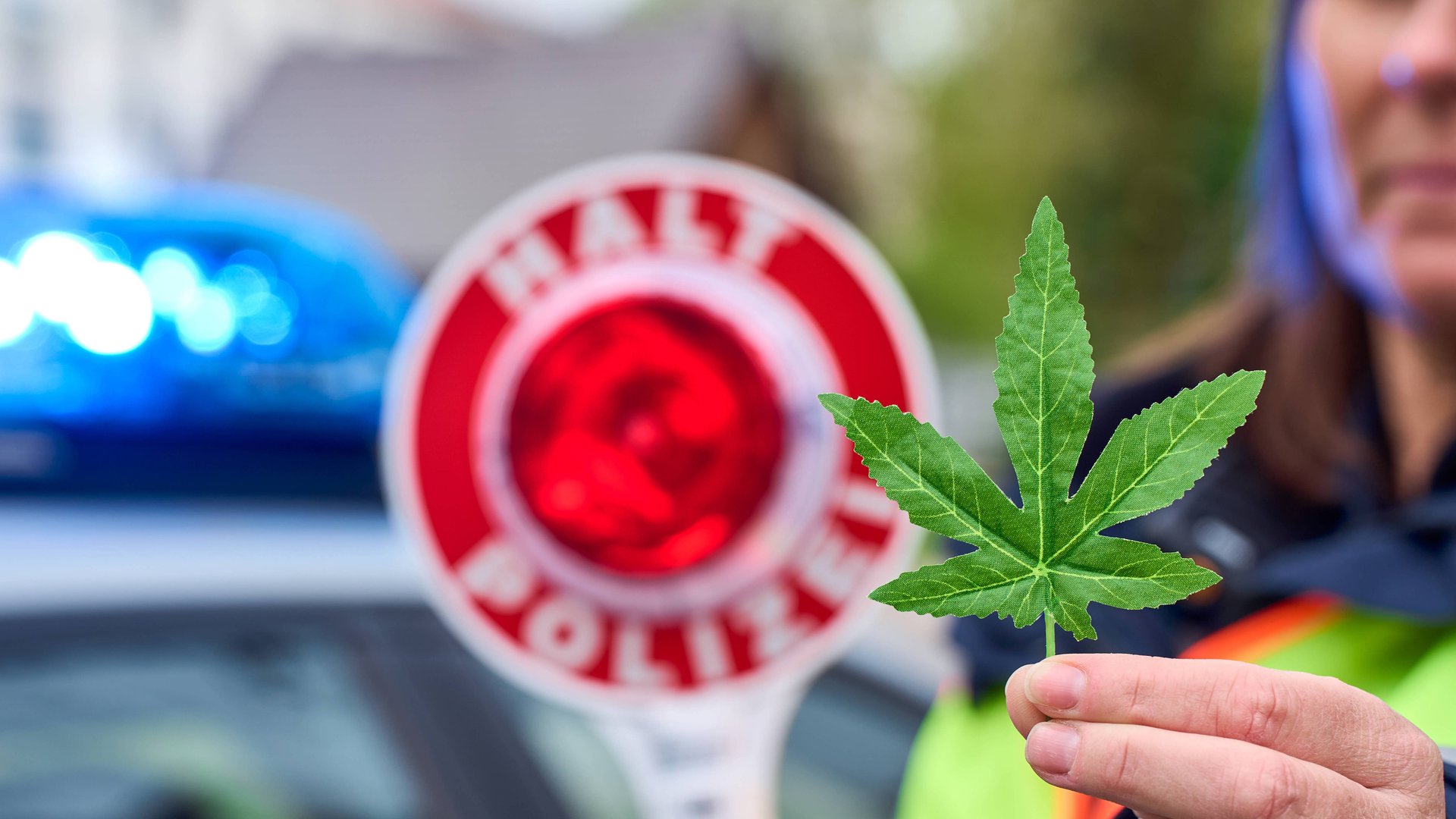 Darf Man In Holland Bekifft Auto Fahren Bekifft Auto fahren? Diese neuen Cannabis-Regeln müsst ihr kennen