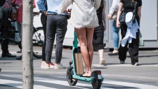 Neue Vorschriften für E-Scooter: Worauf Fahrer sich jetzt einstellen müssen