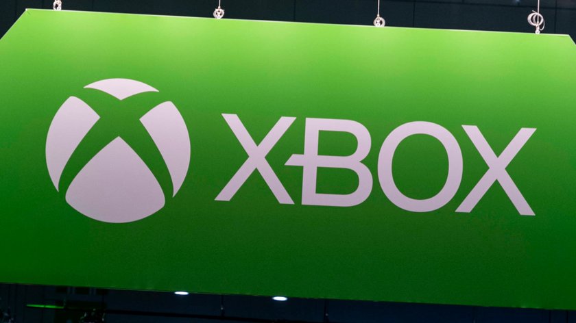 Das Bild zeigt ein Banner über de m Xbox-Stand auf der gamescom 2023