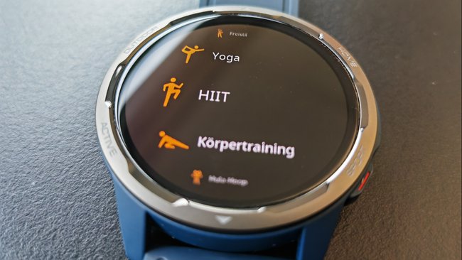 Mit der Xiaomi Watch S1 Active hat man zahlreiche Sportarten zur Auswahl (Bildquelle: GIGA).