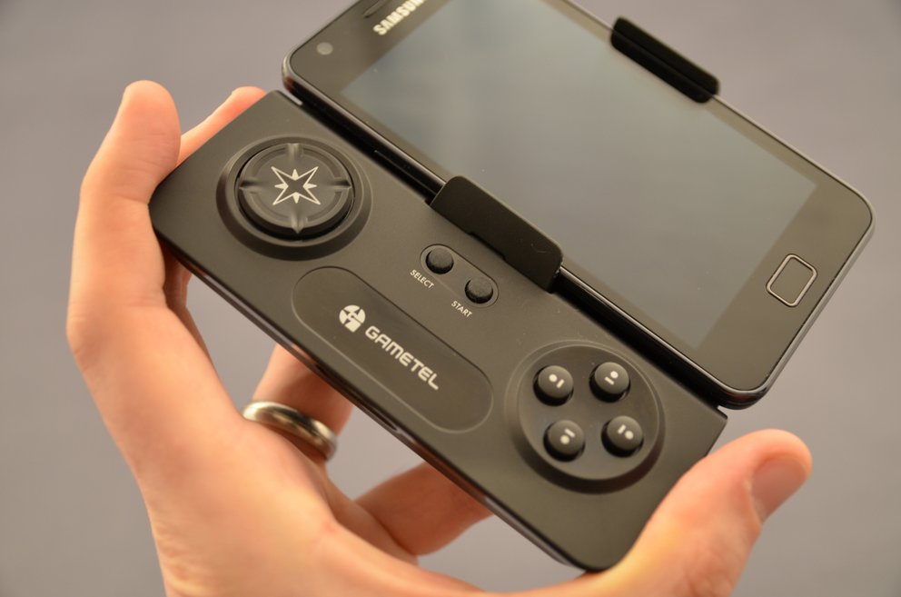 Gametel Controller: Test des Bluetooth-Gamepads zum Anstecken