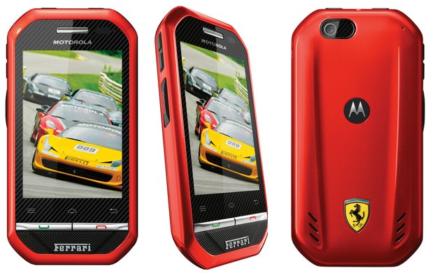 Motorola i867 Ferrari: Scuderia-Smartphone für die letzte Startreihe