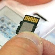 microSD-Karten bald mit eingebautem NFC