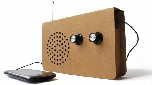 Cardboard Radio - Recyclebares Radio ist von Pappe